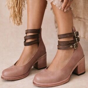 Freebird Randi Women size 6 Pink Tan Leather Gladiator Ankle Wrap Block Heel
